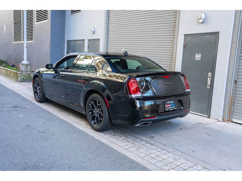 2023 Chrysler 300 S