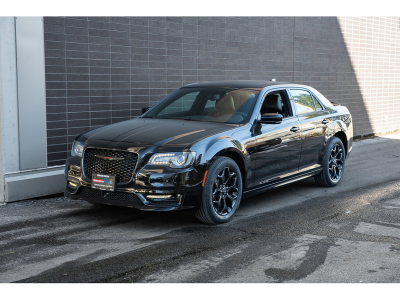 2023 Chrysler 300 S