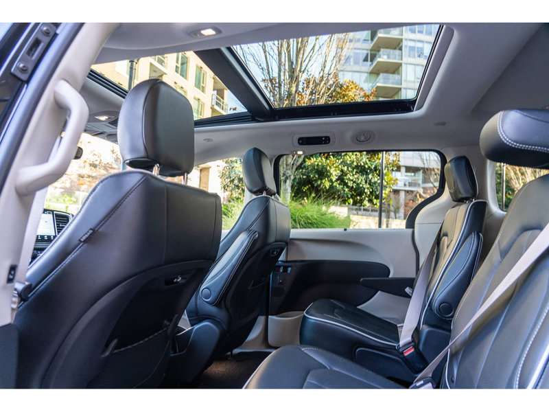 2022 Chrysler Grand Caravan SXT Family Comfort Meets Everyday Versatility