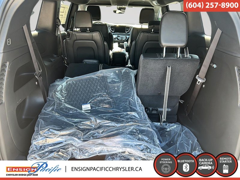 2025 Chrysler Grand Caravan SXT