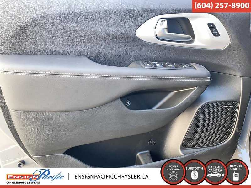 2025 Chrysler Pacifica Hybrid LIMITED S APPEARANCE