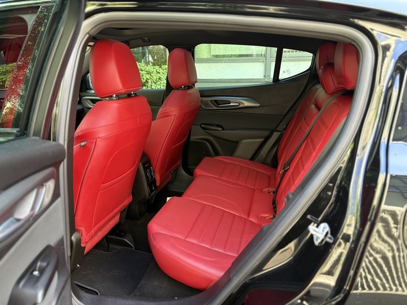 2024 Dodge Hornet R/T Plus Performance Meets Plug-In Hybrid Efficiency