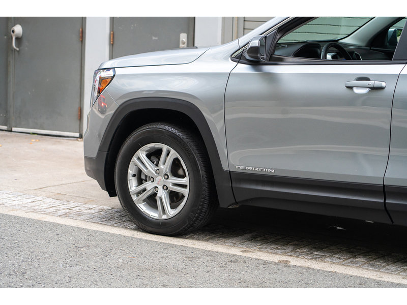 2023 GMC Terrain SLE Confidence and Comfort, Wherever You Go