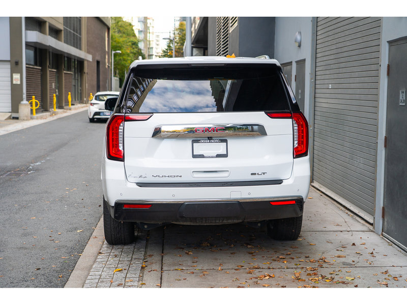 2023 GMC Yukon XL SLT Space, Comfort & Capability for Your Whole Crew