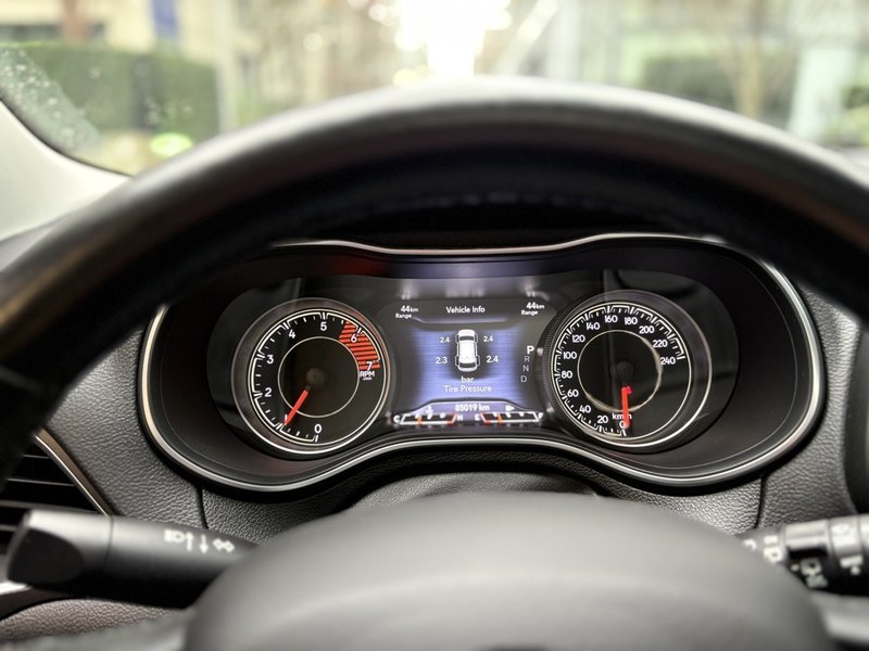 2020 Jeep Cherokee Trailhawk Trail-rated capability. Everyday confidence.