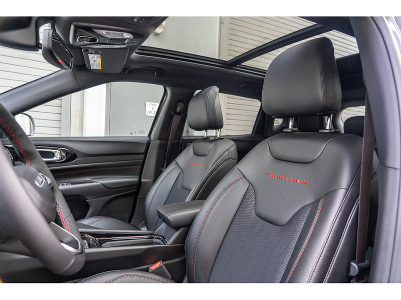2024 Jeep Compass Trailhawk