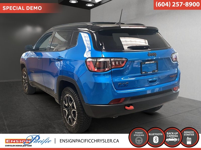 2024 Jeep Compass Trailhawk Adventure-ready performance with comfort for every journey.