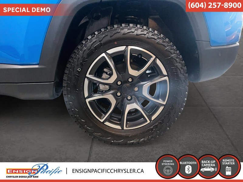 2024 Jeep Compass Trailhawk Adventure-ready performance with comfort for every journey.