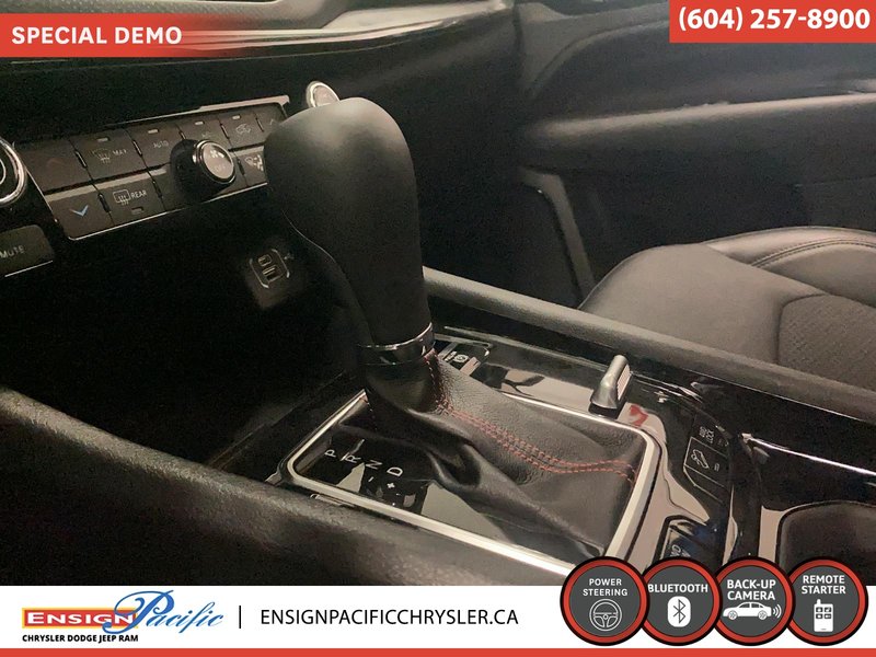 2024 Jeep Compass Trailhawk Adventure-ready performance with comfort for every journey.