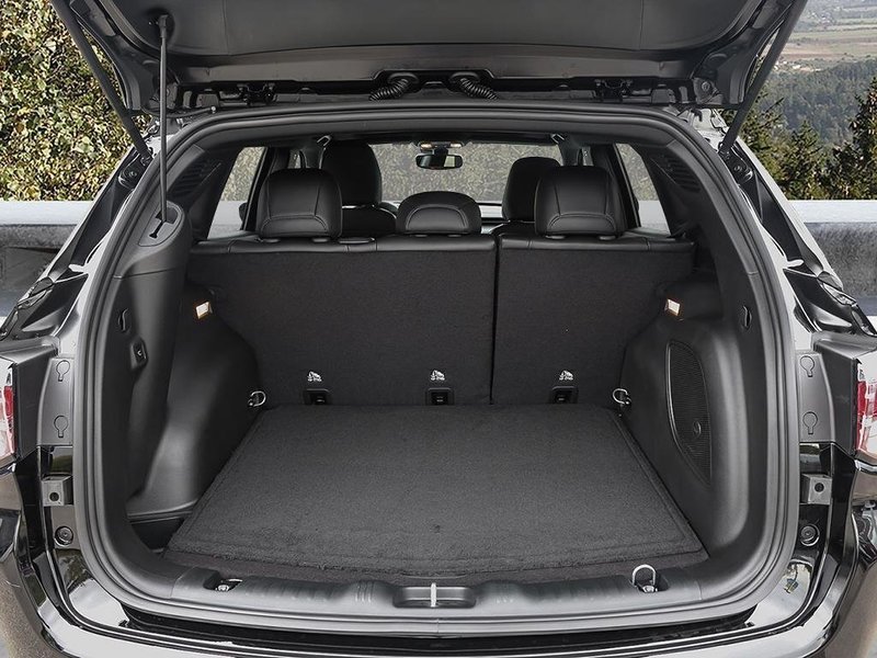2025 Jeep Compass ALTITUDE