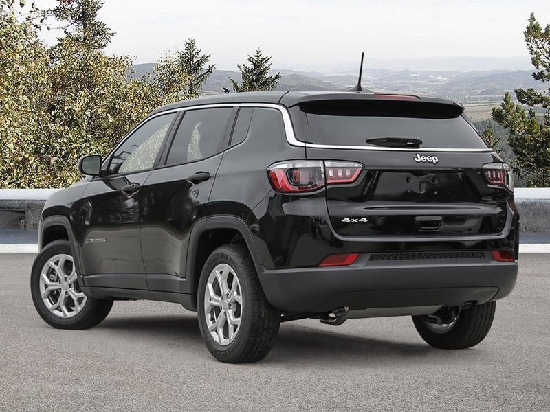 2025 Jeep Compass SPORT