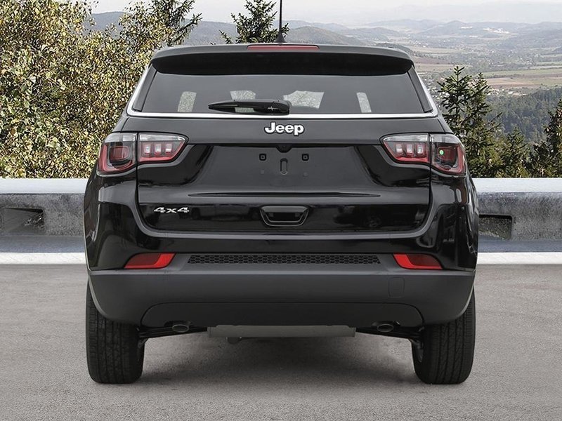 2025 Jeep Compass SPORT