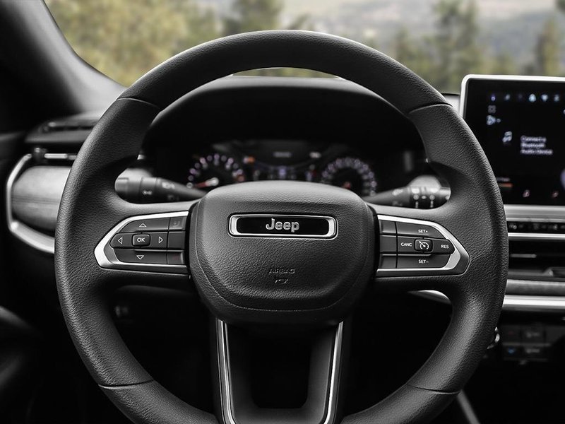 2025 Jeep Compass SPORT