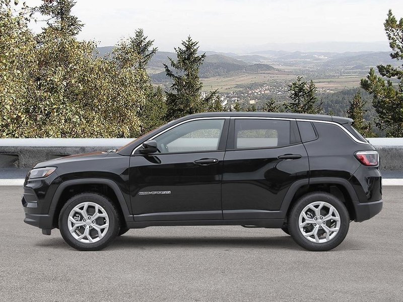 2025 Jeep Compass SPORT