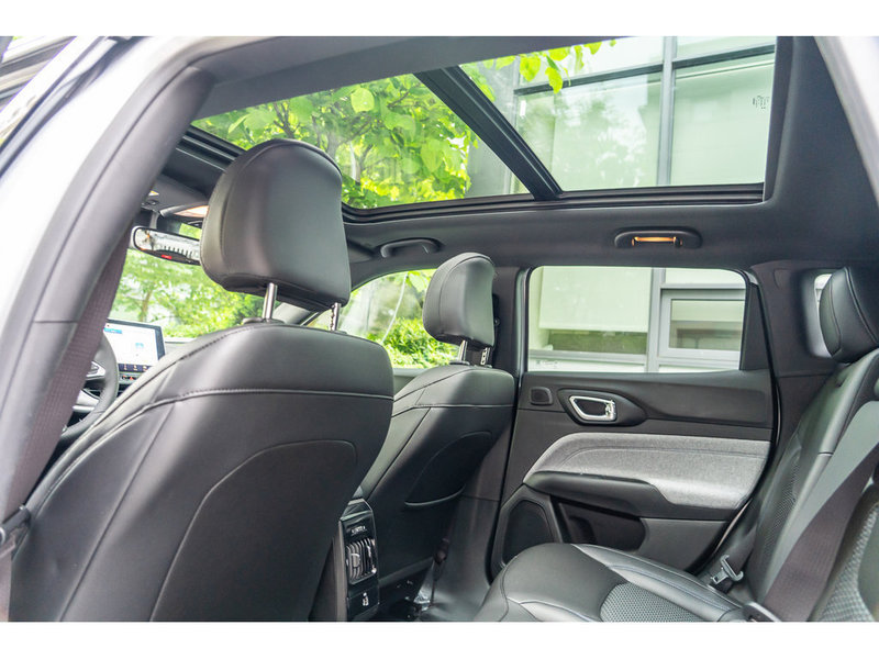 2025 Jeep Compass NORTH