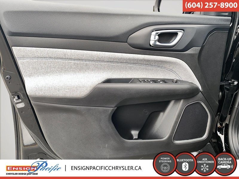 2026 Jeep Compass SPORT