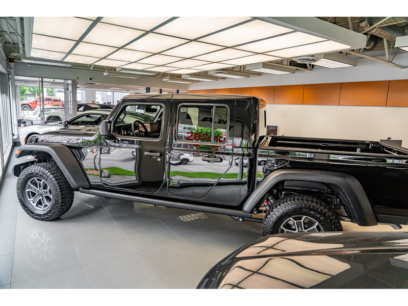 2024 Jeep Gladiator Mojave