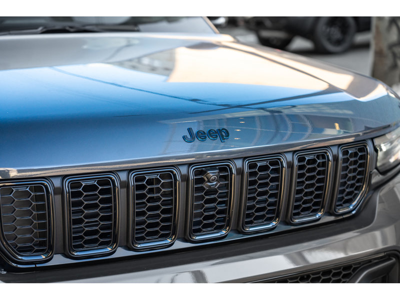 2023 Jeep Grand Cherokee 4xe 30th Anniversary