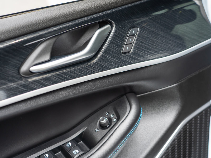 2023 Jeep Grand Cherokee 4xe Trailhawk