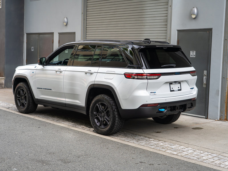 2023 Jeep Grand Cherokee 4xe Trailhawk