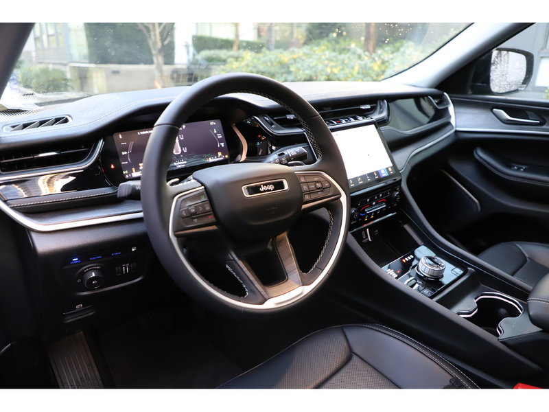 2023 Jeep Grand Cherokee 4xe 30th Anniversary