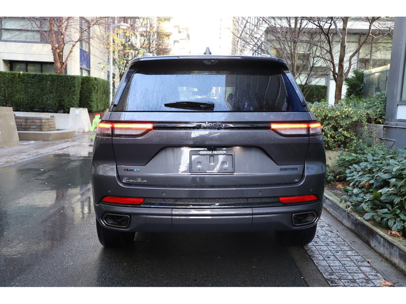 2023 Jeep Grand Cherokee 4xe 30th Anniversary