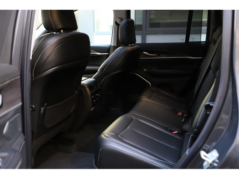 2023 Jeep Grand Cherokee 4xe 30th Anniversary