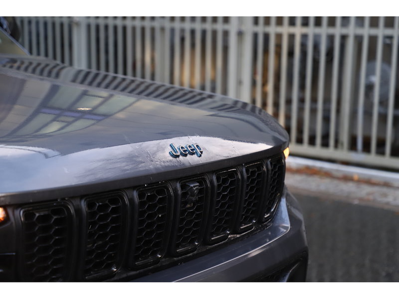 2023 Jeep Grand Cherokee 4xe 30th Anniversary