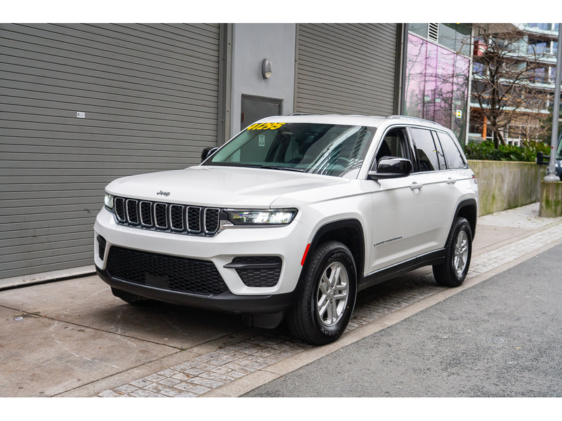 2023 Jeep Grand Cherokee Laredo