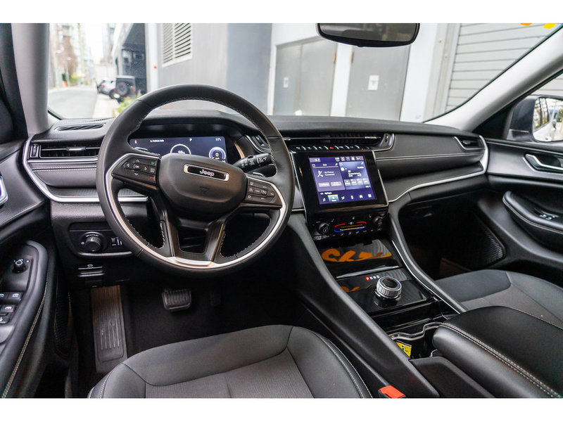 2023 Jeep Grand Cherokee Laredo 2023 Jeep Grand Cherokee Laredo – Iconic Capability Meets Everyday Luxury