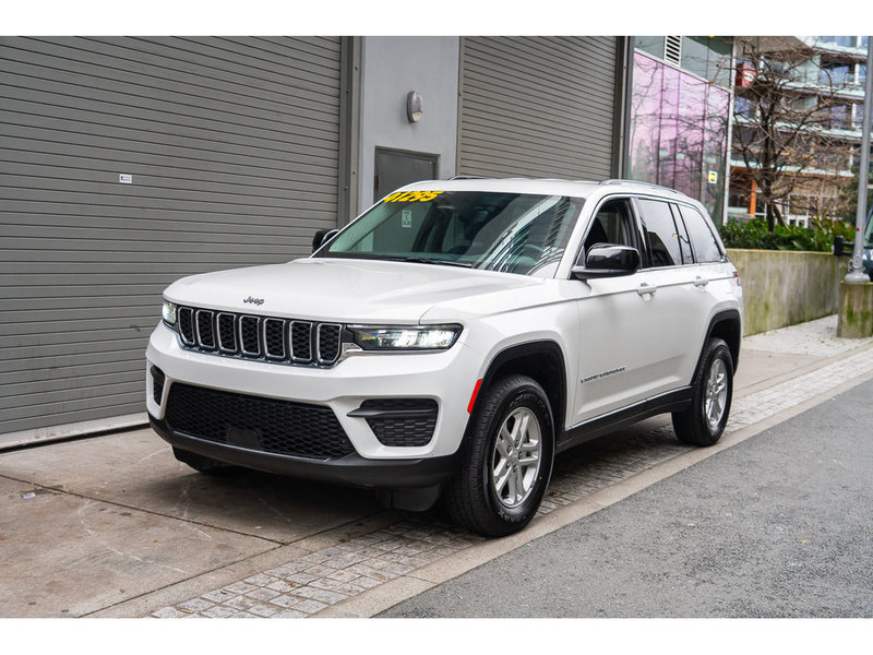 2023 Jeep Grand Cherokee Laredo 2023 Jeep Grand Cherokee Laredo – Iconic Capability Meets Everyday Luxury
