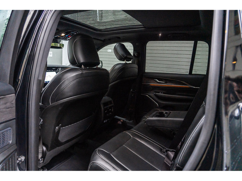 2023 Jeep Grand Cherokee Overland Iconic Capability Meets Everyday Luxury