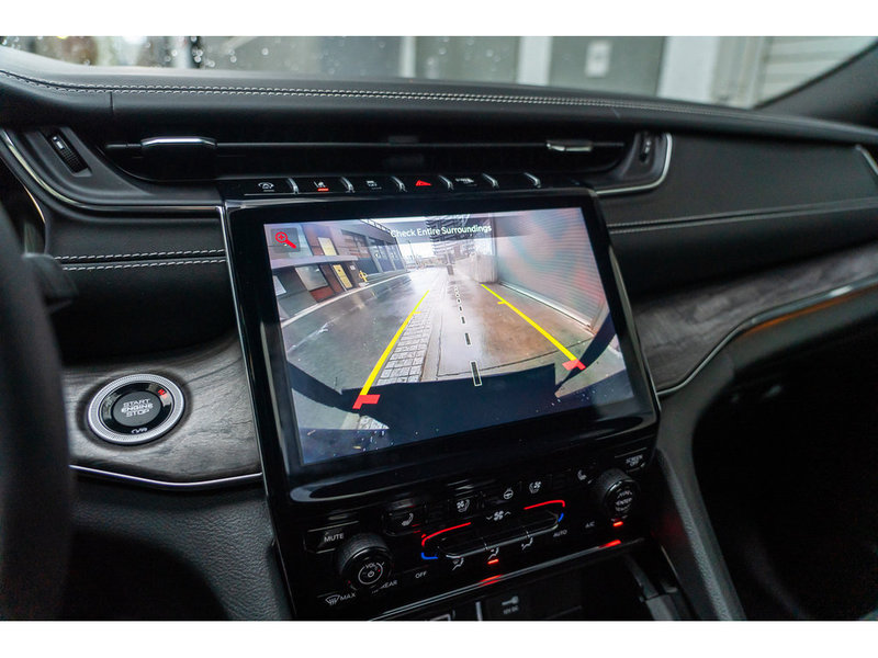 2023 Jeep Grand Cherokee Overland Iconic Capability Meets Everyday Luxury