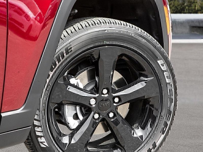 2024 Jeep Grand Cherokee Altitude