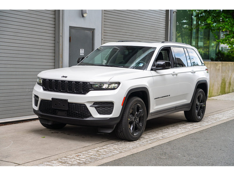 2024 Jeep Grand Cherokee Altitude