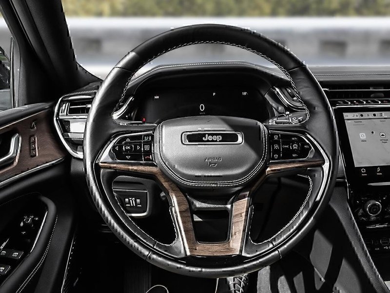 2024 Jeep Grand Cherokee Overland