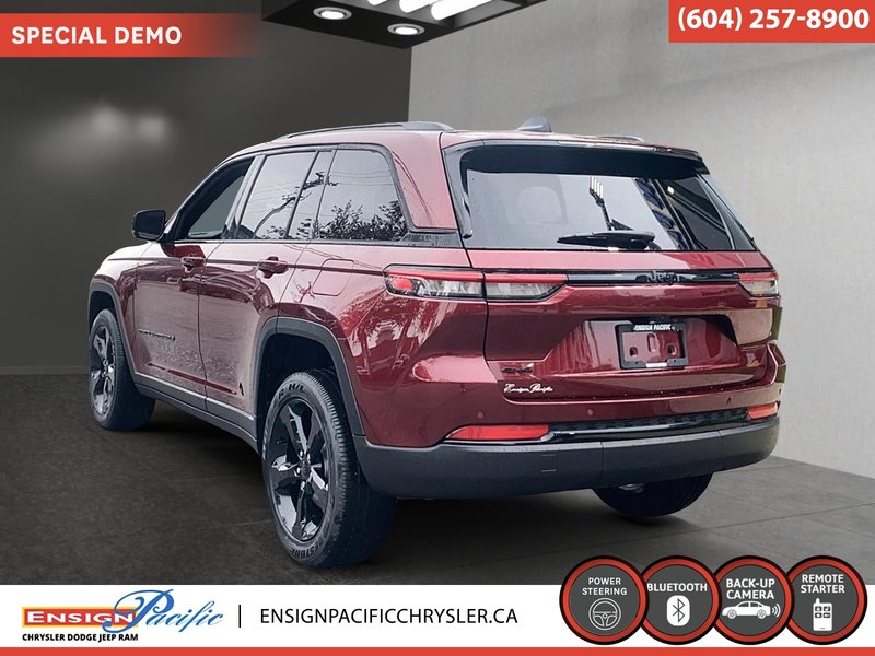 2024 Jeep Grand Cherokee Altitude Premium comfort meets legendary Jeep capability.
