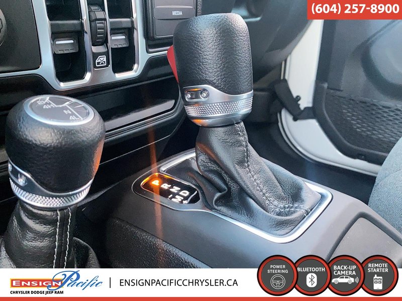 2024 Jeep WRANGLER 4-Door SAHARA