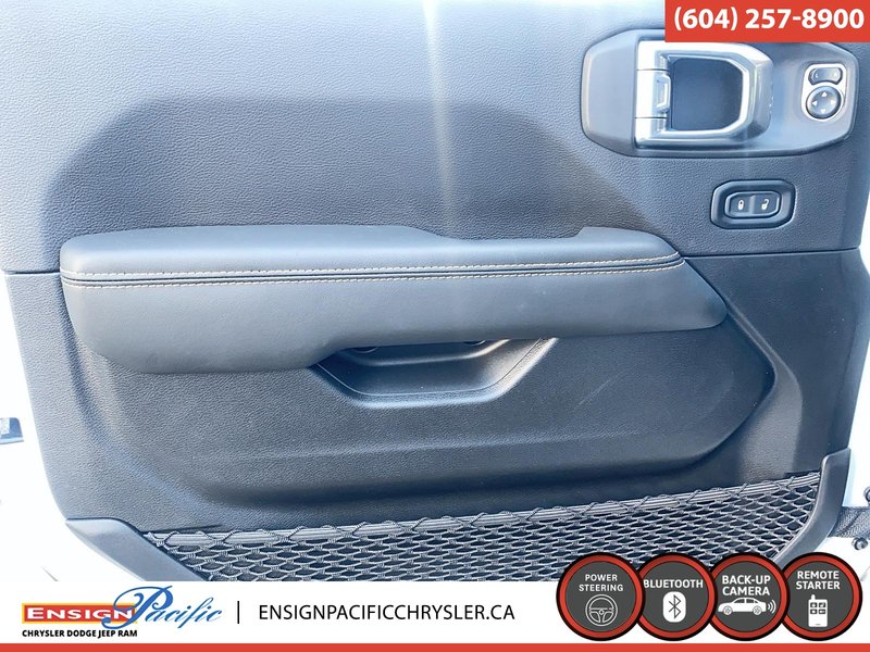 2024 Jeep WRANGLER 4-Door SAHARA