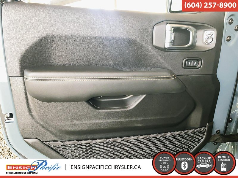 2024 Jeep WRANGLER 4-Door SAHARA