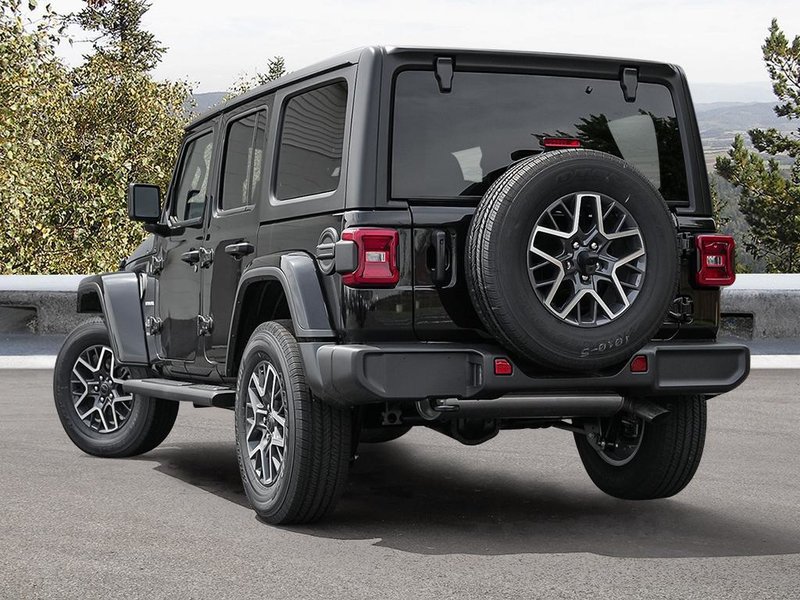 2024 Jeep WRANGLER 4-Door SAHARA