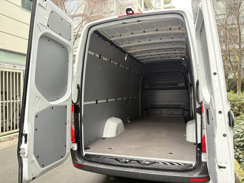 2024 Mercedes-Benz Sprinter Cargo Van 2500 High Roof I4 Diesel 170 Professional Cargo Capability with Mercedes-Benz Reliability