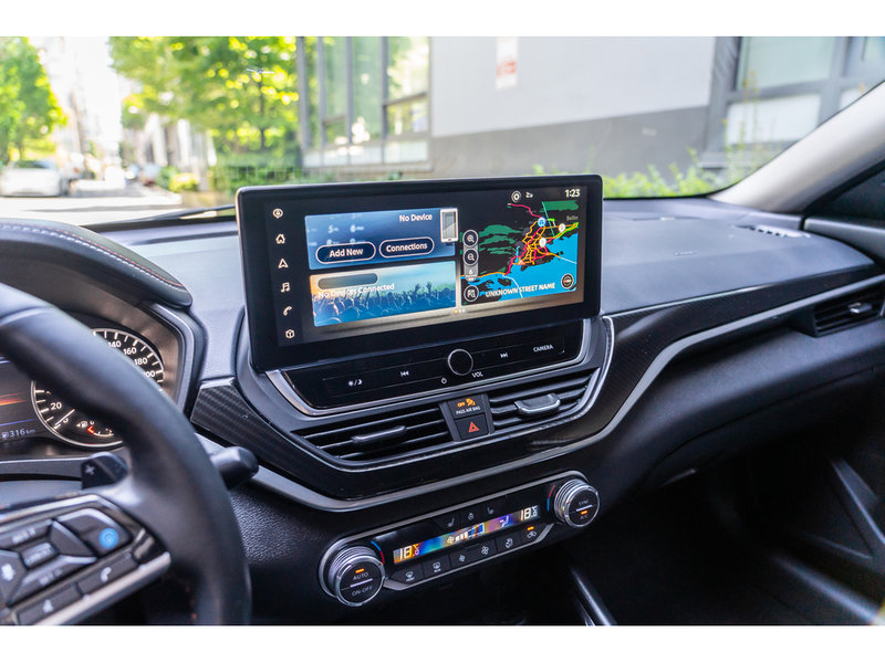 2023 Nissan Altima SR Sporty Elegance Meets Everyday Performance