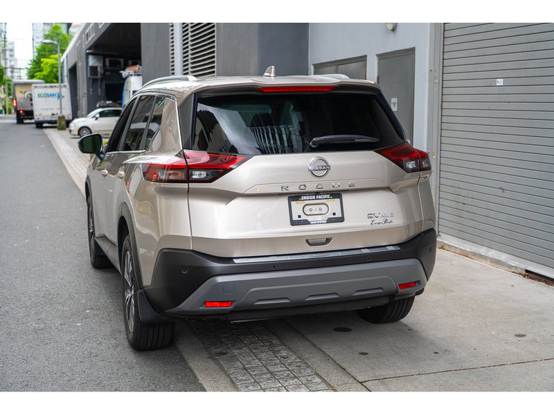 2023 Nissan Rogue SV Midnight Edition Bold Design. Smarter Drive.