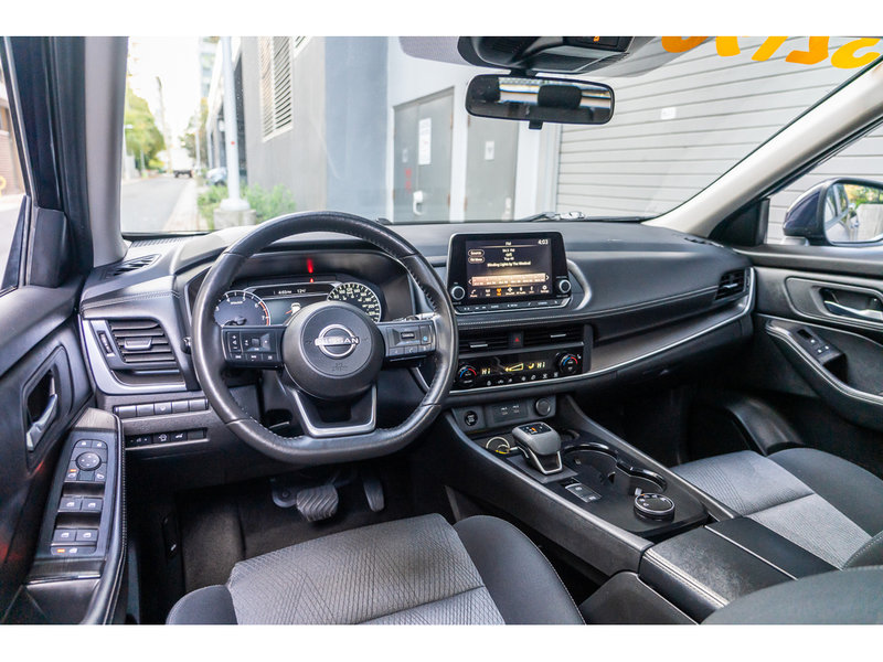 2024 Nissan Rogue SV Moonroof Smart, Stylish, and Ready for Everyday Adventure