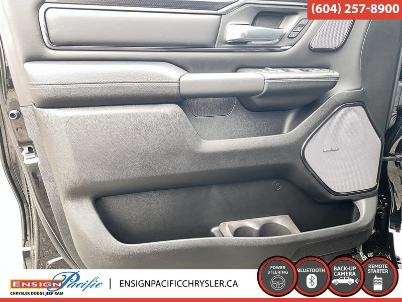 2025 Ram 1500 SPORT