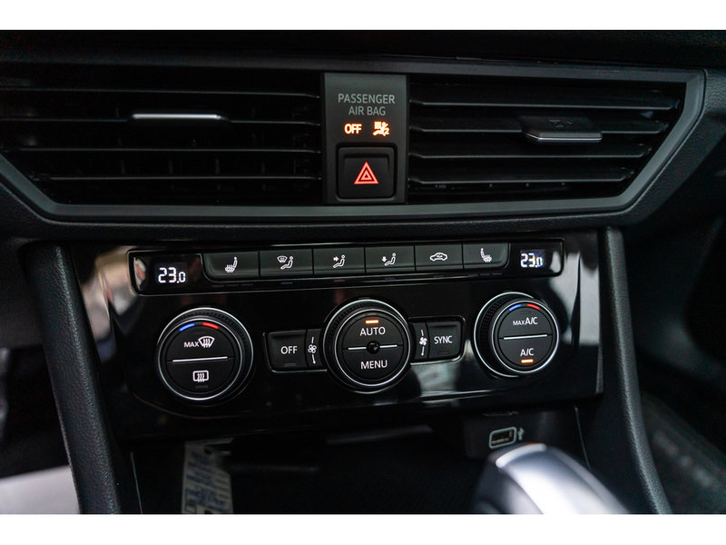 2020 Volkswagen Jetta Highline Affordable comfort meets Volkswagen reliability.