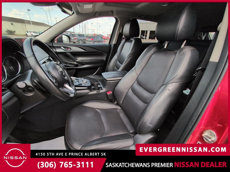 2022 Mazda CX-9 GS-L THIS LUXURY CX-9 IS PRICED FOR YOUR BUDGET!