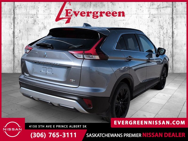 2022 Mitsubishi ECLIPSE CROSS SE JUST ARRIVED!