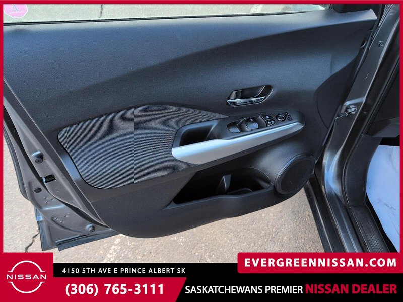 2020 Nissan Kicks SV 2 SETS OF TIRES!